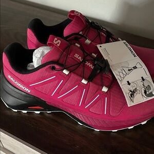 Salomon Women's Fuchsia and Black Trail Shoes
